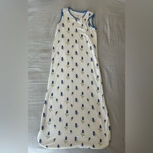 Kyte BABY 0.5 Tog sleep bag. Size: Large. Color: Periwinkle Bluebonnet